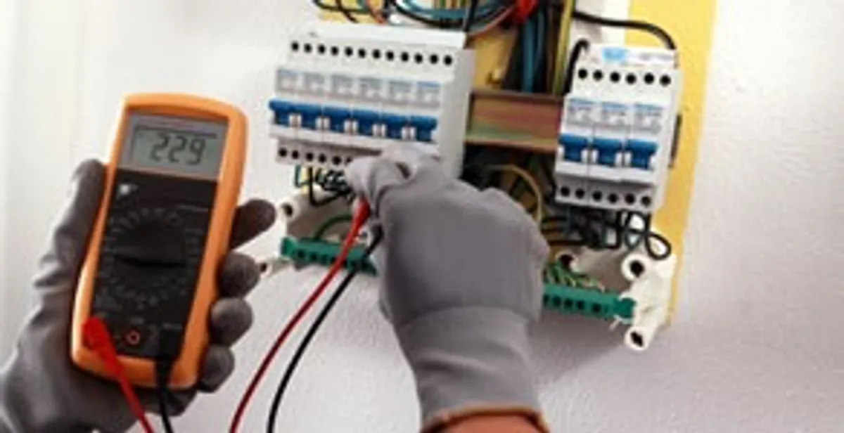 electrical contractors performing professional electrical testing and diagnostics in Boca Raton, FL