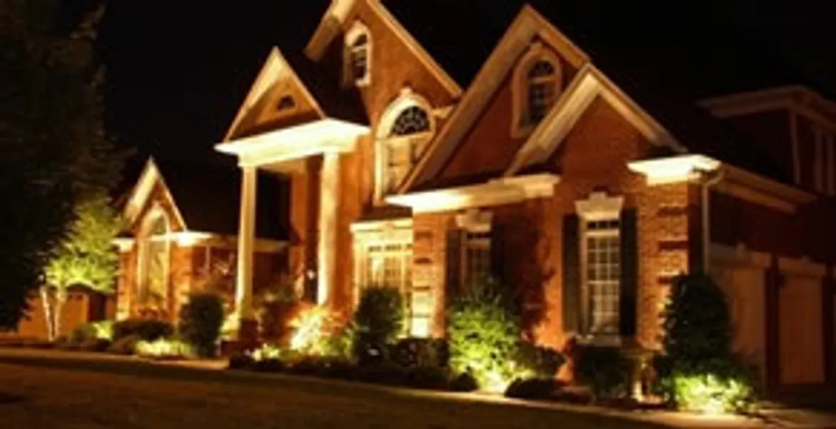 electrician services providing professional exterior electrical lighting in Boca Raton, FL