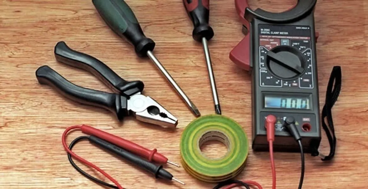 Home electrical inspection using professional testing and diagnostic tools in Boca Raton, FL