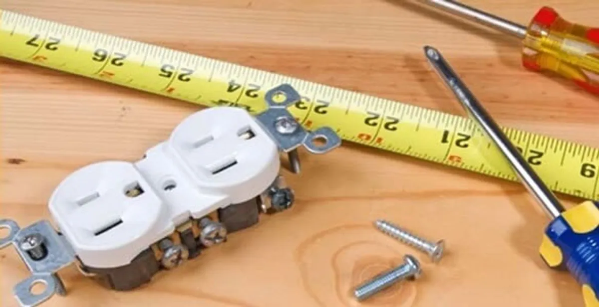 outlet repair services with replacement electrical outlet components in Boca Raton, FL